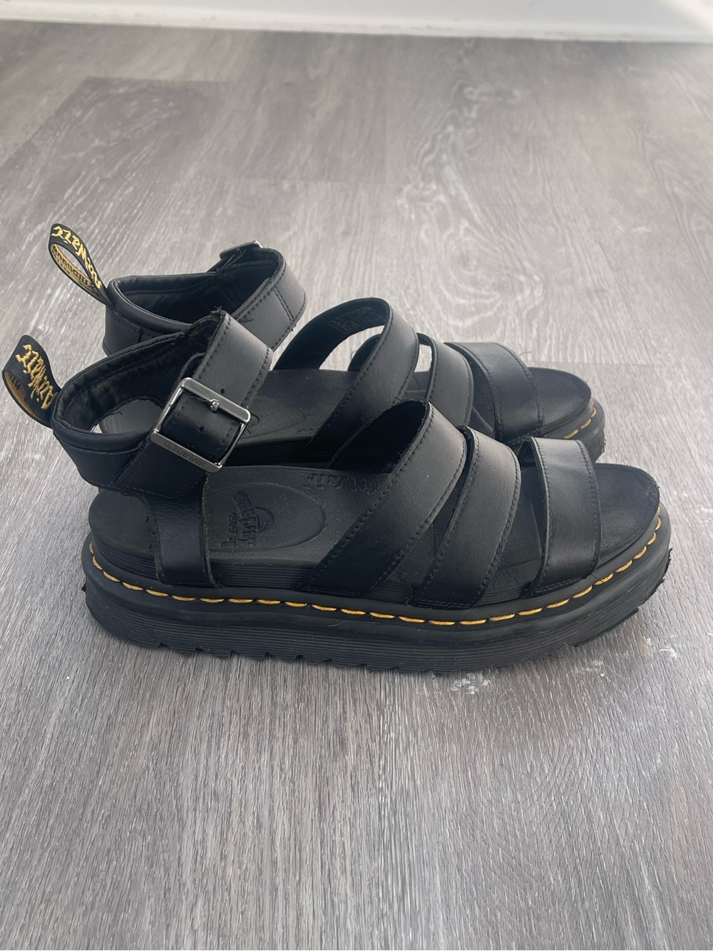 Dr. Martens Blaire Athena Leather Strap Sandals Size 8